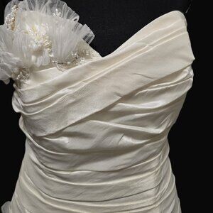 Cosmobella Romantic Wedding Gown - Size 12 in Candlelight Ivory - Former Sample